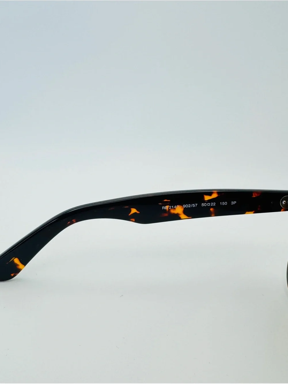 Ray-Ban RB2140 Wayfarer